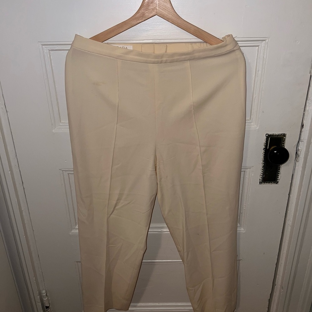 Escada Pants